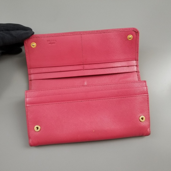 PRADA Beautiful Classic Flap Large Bow Wallet/ Italy - Picture 2 of 16